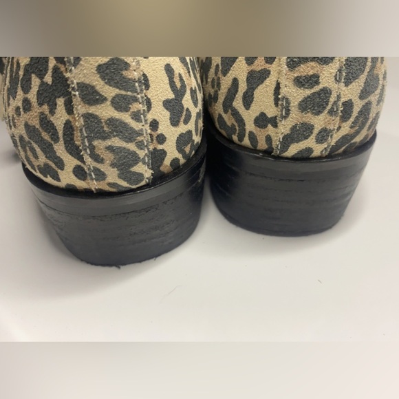 Dolce Vita Women’s Size 8.5 Leopard Ankle Boots Zip Closure Block Heel - Picture 8 of 10